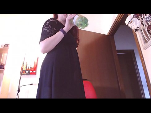 ❤️ Een onderdanige slaaf die houdt van vieze en weelderige slipjes wordt gedwongen te masturberen na het bekijken van deze video! ❤❌ Russian porno at porn nl.bencoineth.top